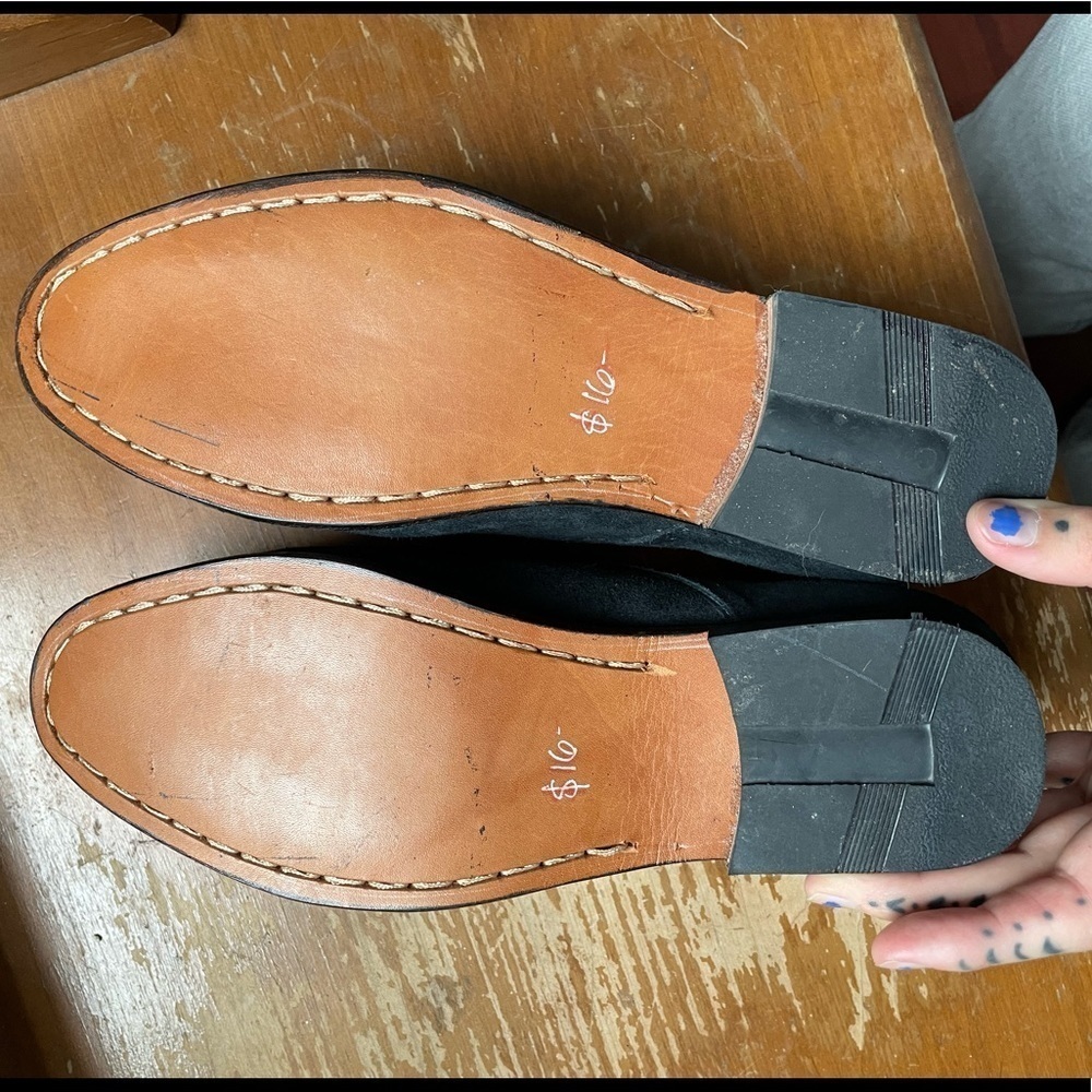 Adorable Black Suede Ankle Shoes with Neon Coral Highlights - Picture 4 of 7